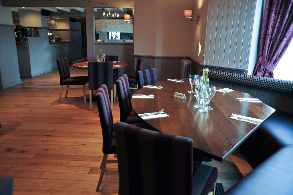 Hotel The Warwick Arms Chew Magna Esterno foto