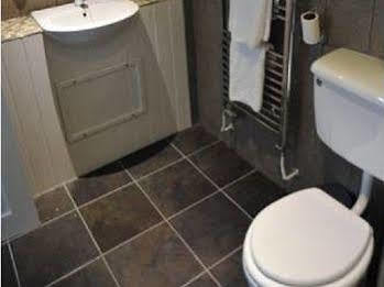 Hotel The Warwick Arms Chew Magna Esterno foto